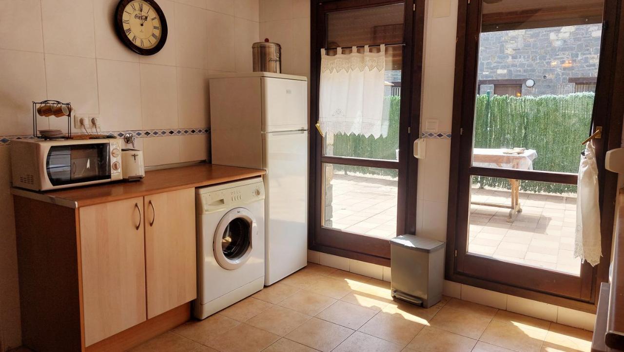 Apartamentos Castiello De Jaca 3000 Extérieur photo